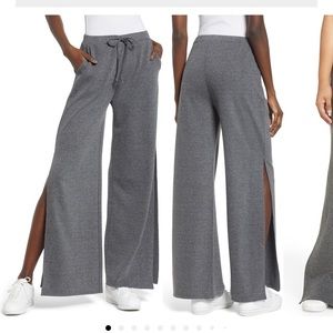 Wide leg sweat pants with slit